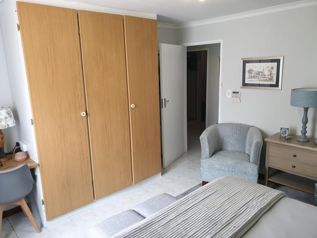125 On Van Buuren Road Guest House Johannesburgo Exterior foto