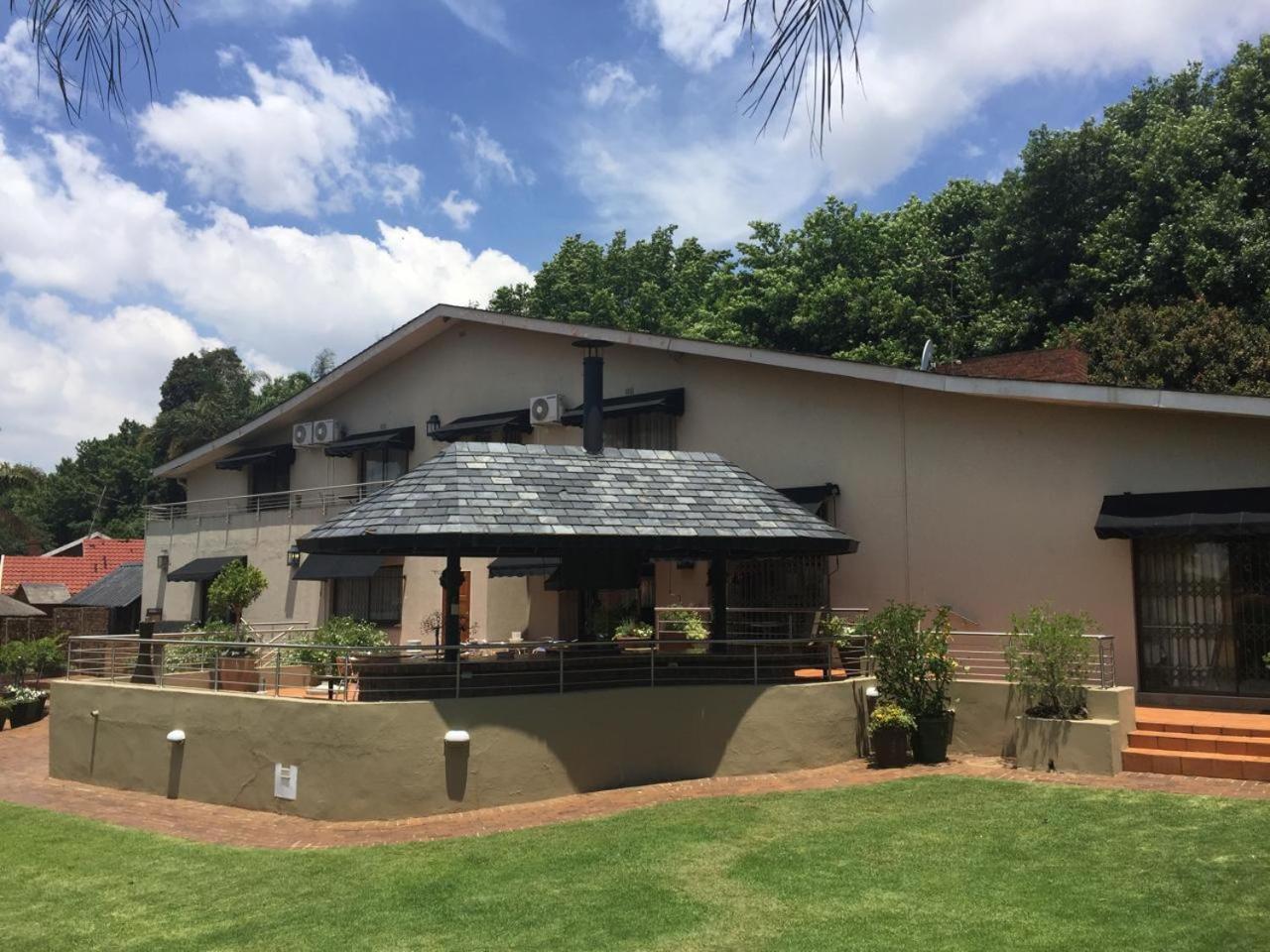 125 On Van Buuren Road Guest House Johannesburgo Exterior foto