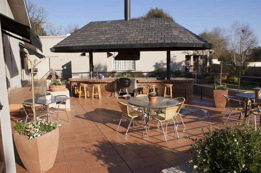 125 On Van Buuren Road Guest House Johannesburgo Exterior foto